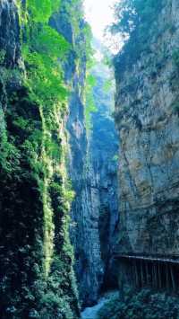 重慶消暑新地標，闖入涪陵大裂谷的隱秘清