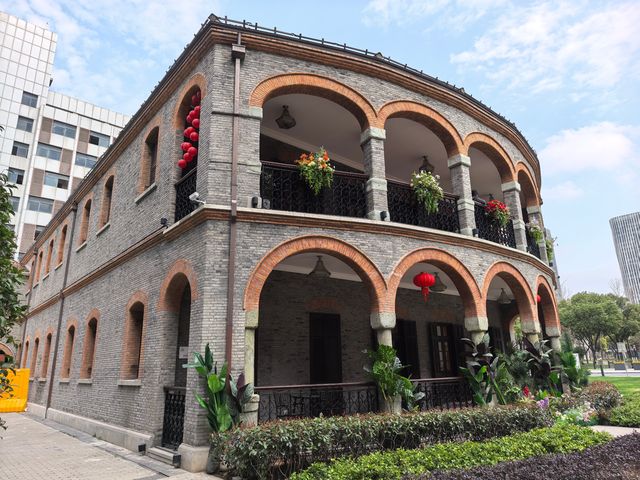 上海閒逛～百年建築老洋房之巴金圖書館