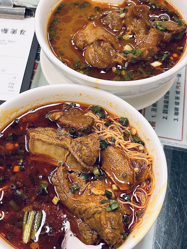 辛香四溢的街頭誘惑—牛記咖喱美食