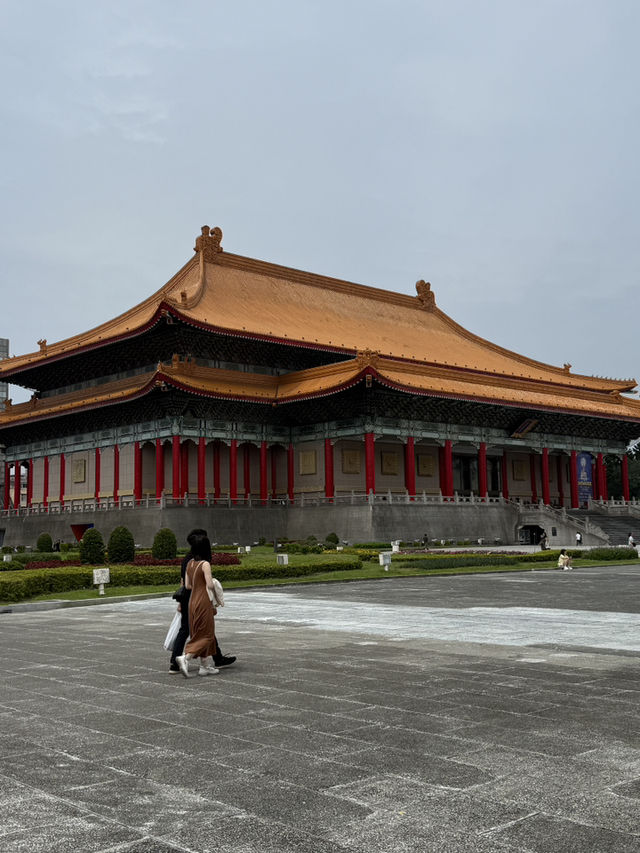 Feel Tiny At The Staggering And Awe Inspiring Liberty Square In Taipei   