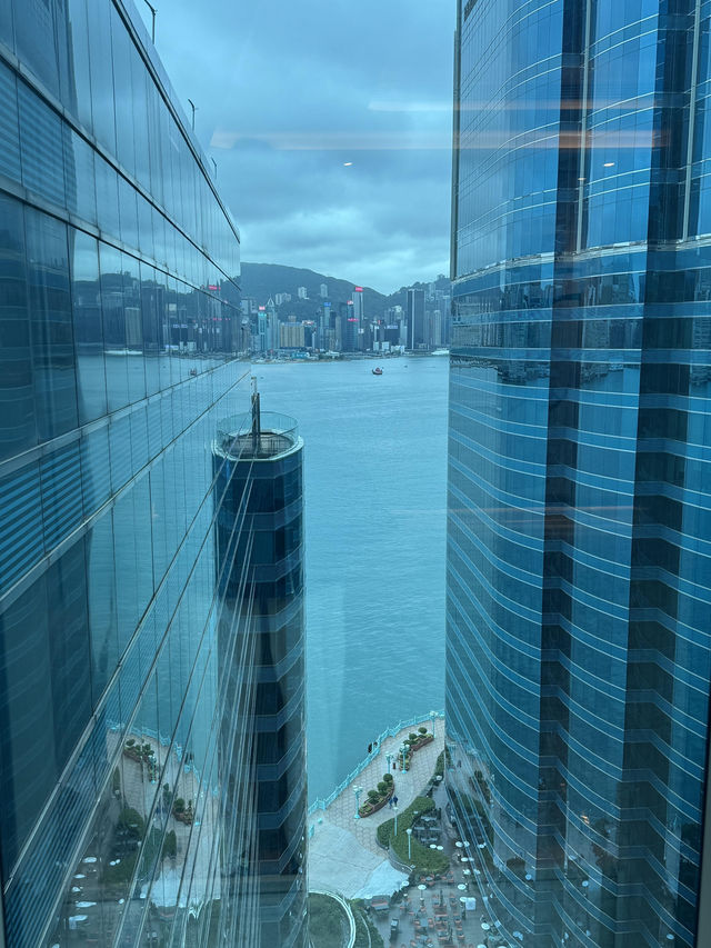 ✨香港CP值爆棚海景酒店！九龍海逸君綽花小錢住到心巴上