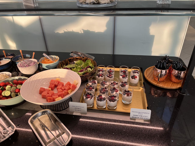 【Chase Sapphire Lounge HKG打卡！北美候機室被碾壓啦✨】  羊毛君今次在香港機