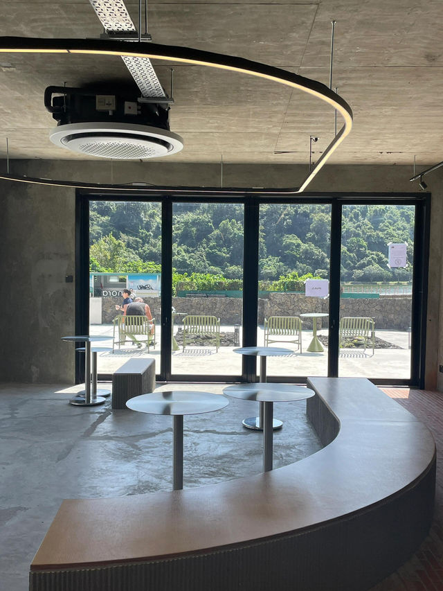🇭🇰一秒穿越濟州島！Tamora海邊絕美咖啡廳打卡攻略