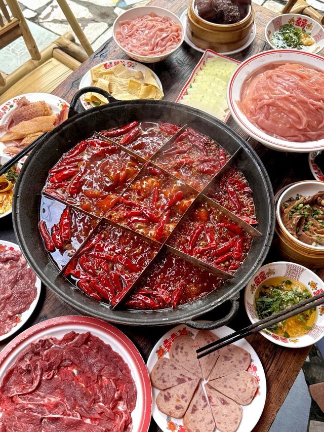 為咗呢輯相，我特登飛咗去重慶