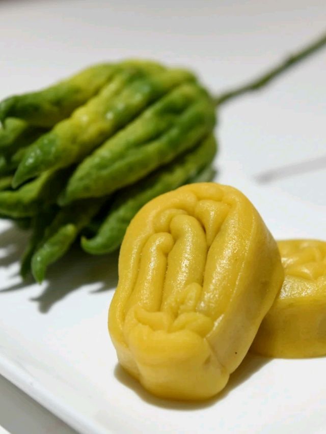 Wuyi-style pastries, which are sweet, soft,