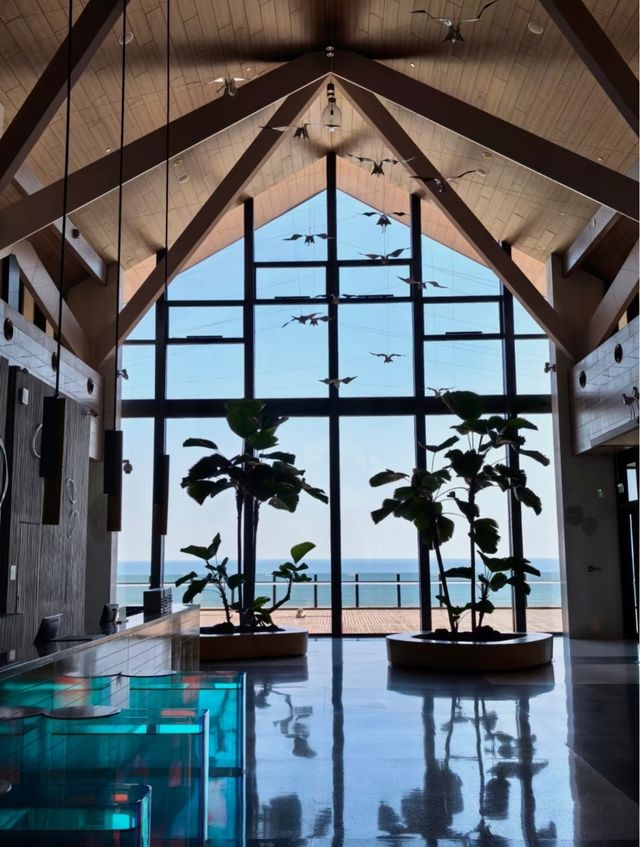 一線海景露台泡池親子友好，阿那亞躺平式親子酒店
