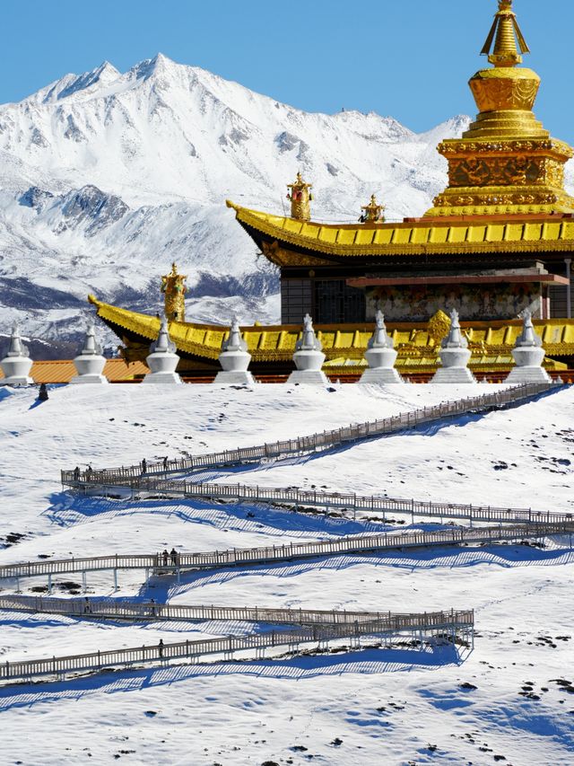 川西小眾環線贏麻了！景美不塞車還能看雙雪山日照金山