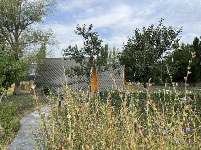 那拉提浪漫民宿指南奢境民俗小木屋體驗