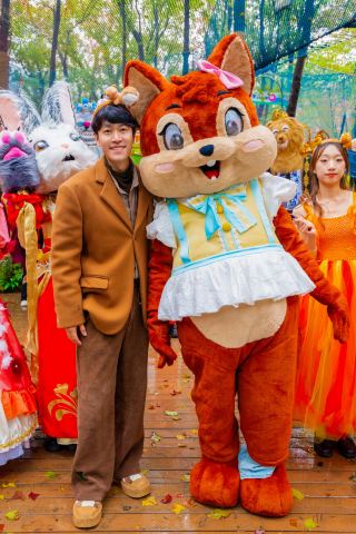 연운항 가을 대폭격! 단풍나무 만에 다람쥐 버전 작은 디즈니가 숨어있다