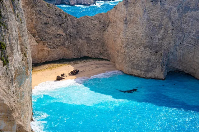 希臘行程｜1.8w預算雅典/扎島/聖島 特種兵