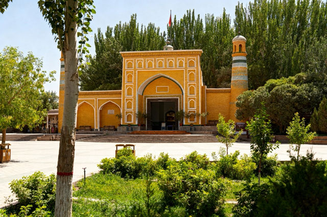 宋花映西域 阿拉爾漢服免費拍的雅境 宋花映西域 阿拉爾漢服免費拍的雅境