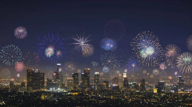 Hướng dẫn toàn diện nhất về cách đón giao thừa năm 2026 tại Los Angeles.