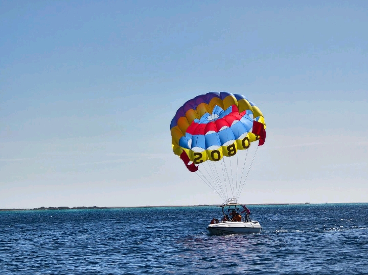 Hurghada, Exploring the Underwater Paradise