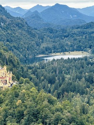 Winter Break 11-Day Europe Tour Lazy Guide Is Here