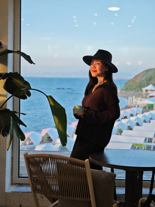 姜妍同款落日咖啡｜面朝大海坐擁整片海上黃昏美景