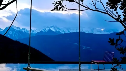 더친 | 설산에서 깨어나 황금빛 설산 일출의 약속을 향해 — traveler post in 더친
