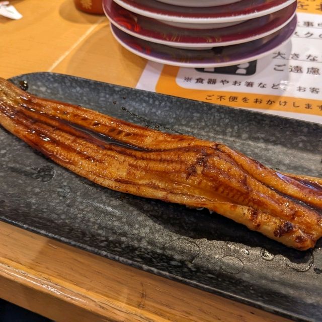 【超人気店なのに穴場】回転寿司トリトン札幌豊平店