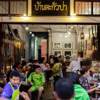 ถนนคนเดินย้อนยุคตะกั่วป่า กินขนม ชมเมืองเก่า