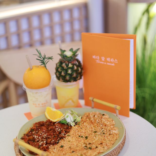 沙田新cafe terrace in seaside 