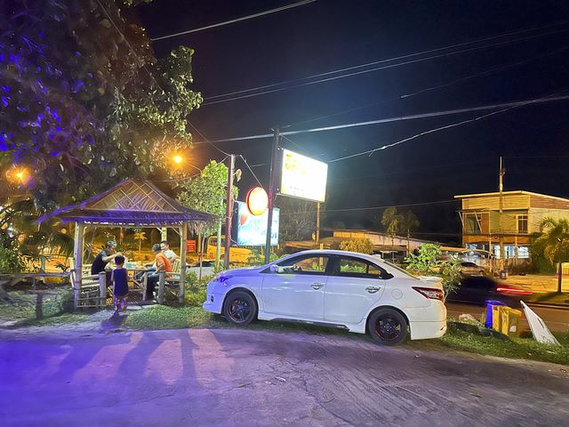 ส้มตำแซ่บๆ นัวๆ จัดจ้านสุด ย่านสนามบินภูเก็ต