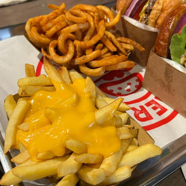 全球50間最佳漢堡店之一‧香港唯一一間上榜