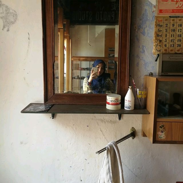 Time Tunnel Museum, Ipoh, classic vibe