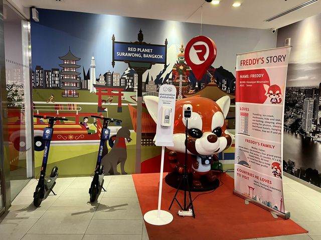 RED PLANET ที่พักหลักร้อยใจกลางกรุงเทพ
