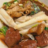 ขาหมูคาเฟ่ เจริญรัถ3