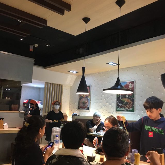 西門番樂屋拉麵 品味正宗的日本拉麵與美味炸雞！