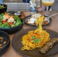 เที่ยวพัทยา ต้องเลี้ยว คาเฟ่เปิดใหม่😋 ORB Café and Meal