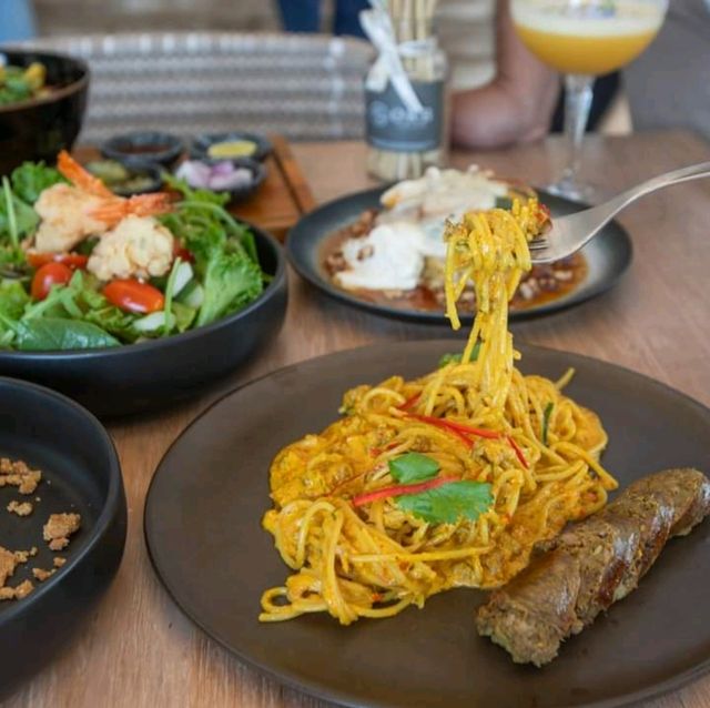 เที่ยวพัทยา ต้องเลี้ยว คาเฟ่เปิดใหม่😋 ORB Café and Meal
