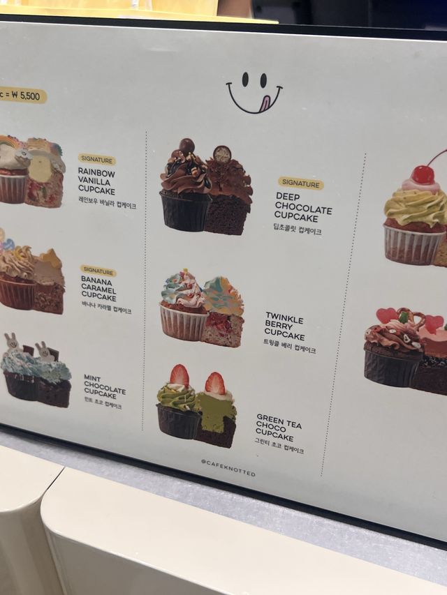 韓国/ソウル【蚕室】大人気！ドーナツチェーン店のロッテワールドモール店♡