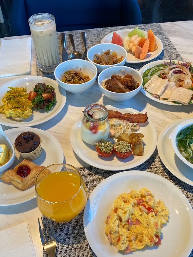 โรงเเรมใหม่กลางกรุง dusitD2 Bangkok