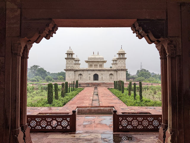 Tomb of I'timād-ud-Daulah-Baby Taj of Agra