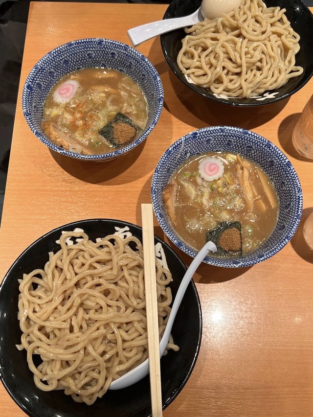 【東京駅】並んででも食べたい！行列のできる六厘舎