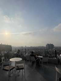 Rooftop Cafes in Seoul Autumn Sunset View 