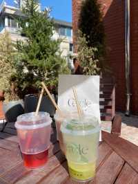 유럽 감성 뿜뿜하는 카페 세르클 한남🍹