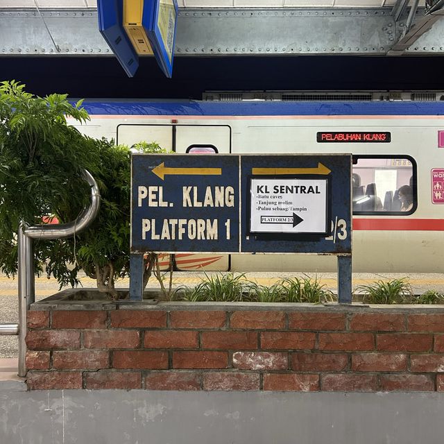 地鐵和火車原來這麼便利!🚞 🚇 地鐵和火車原來這麼便利!🚞 🚇