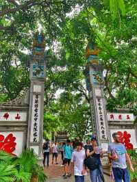 Roaming Hoan Kiem Lake