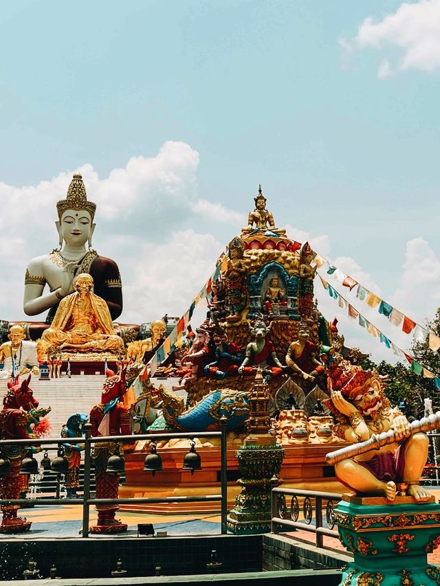 วัดพระธาตุแสงแก้วโพธิญาณ