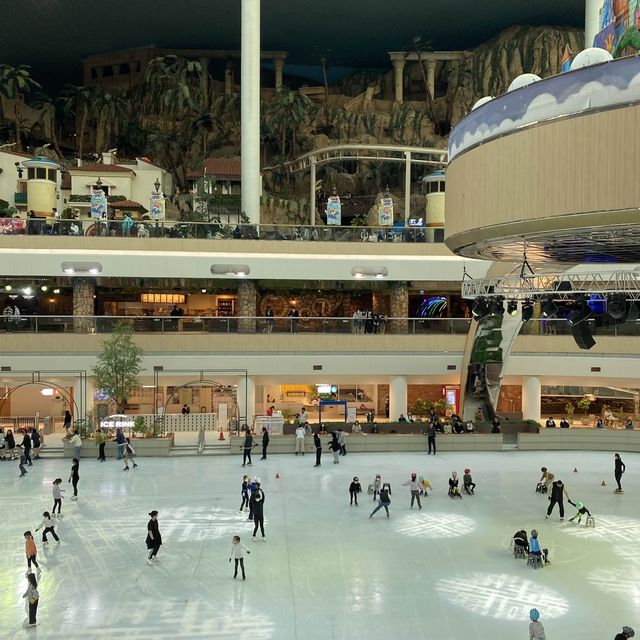 แต่งชุดนักเรียนย้อนวัยที่ Lotte world 🇰🇷
