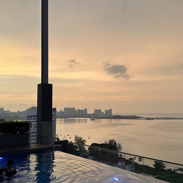 BEST Hotel for Amazing Penang Seaview 😍