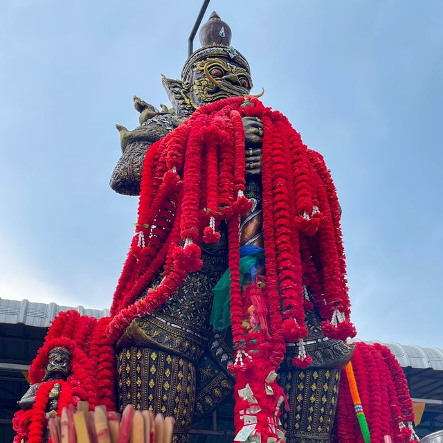 วัดชลอ (จ.นนทบุรี)