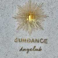 Sundance Dayclub บีชคลับริมทะเล มุมถ่ายรูปปังเพียบ