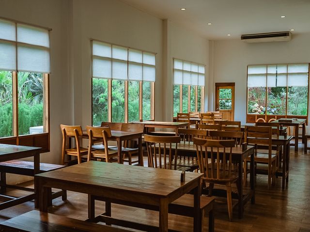 Rosebay Home cooking Café คาเฟ่กะเพรารสเด็ด 🍛