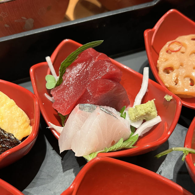 ビジネス街に潜む絶品豪華ランチ