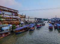 ตลาดน้ำอัมพวา | Amphawa Floating Market. 
