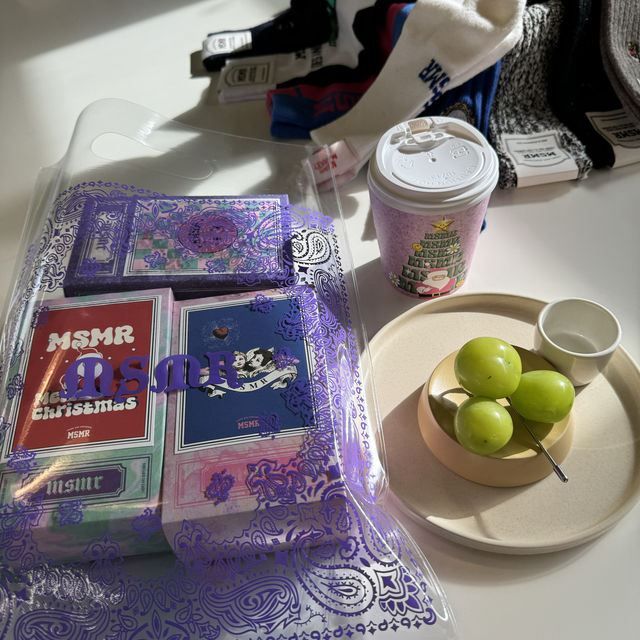 カフェみたいな靴下屋さん♡