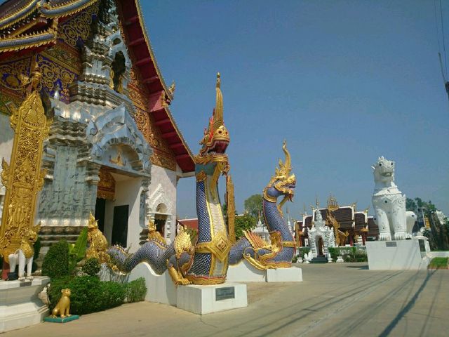 วัดขัวแคร่ ..วัดสวยริมทางผ่าน