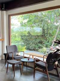 Little Plant Café & Wake Park